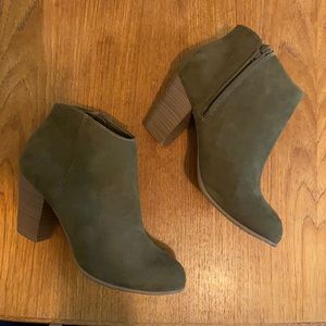 Old Navy Booties